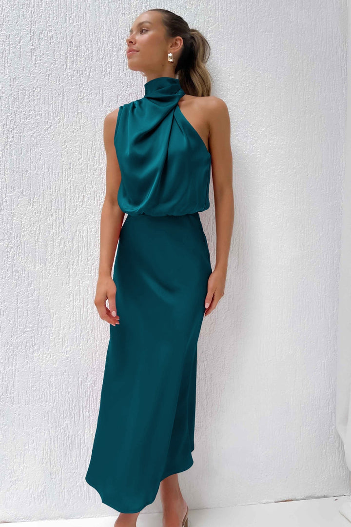 Carlina | Vestido Longo de Cetim com Decote Halter