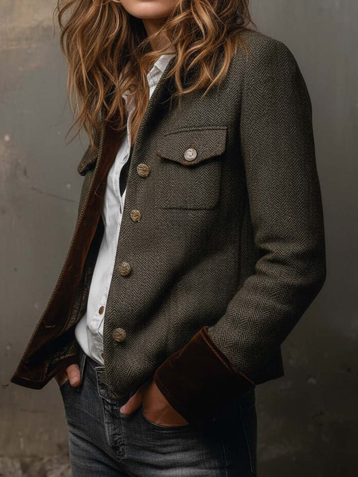 Blazer Feminino Vintage com Detalhes em Herringbone