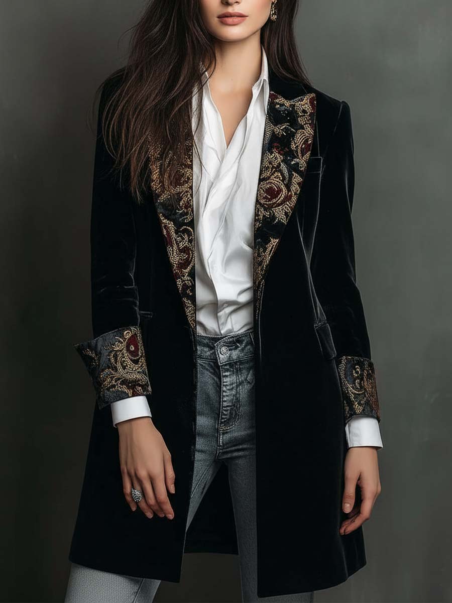 Blazer Slim Fit Preto com Estampa Barroca para Mulheres