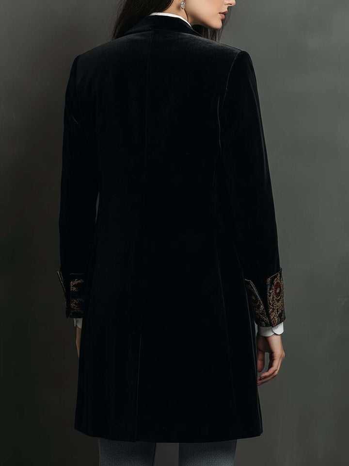 Blazer Slim Fit Preto com Estampa Barroca para Mulheres