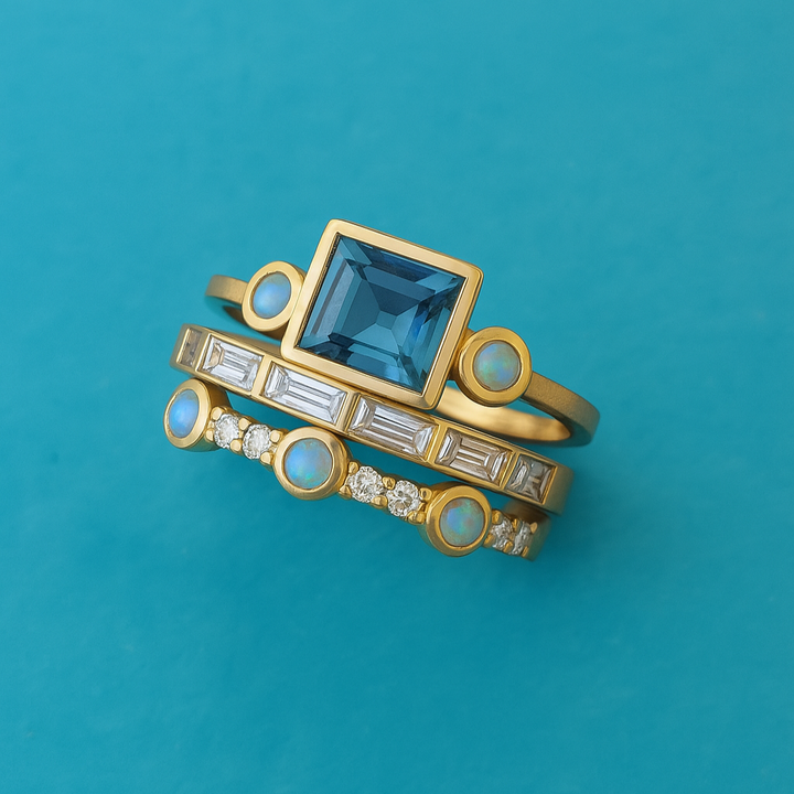 Conjunto de Anéis de Cristal Azul Vintage