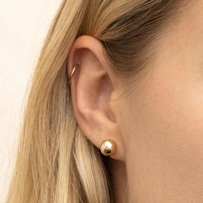 Brincos de Esfera Lisa | Dourado