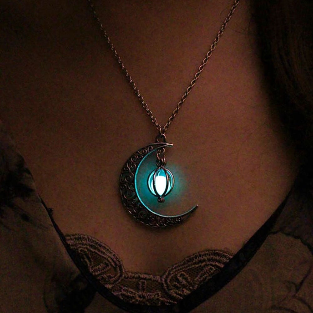 Luz do Luar: Pendente Elegante