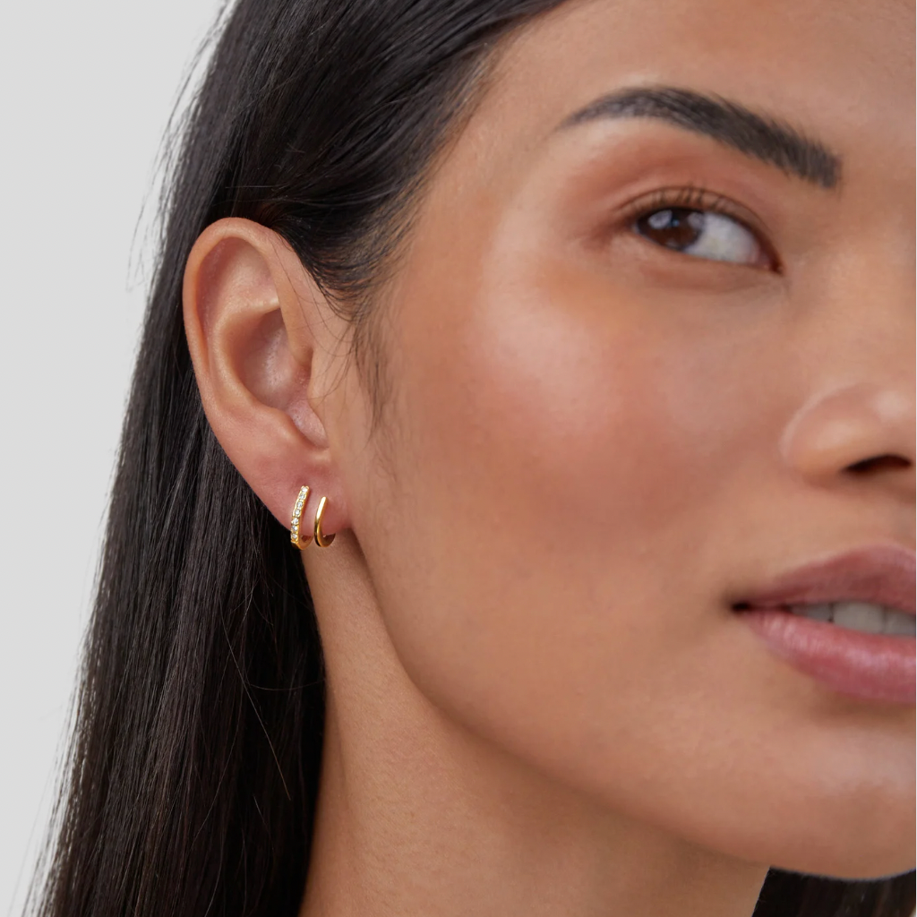 Brincos de Garra em Ouro 18K com Cristal