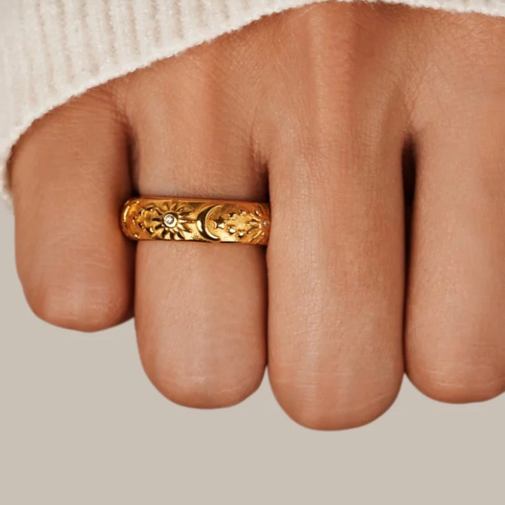 Anel Dourado Celestial