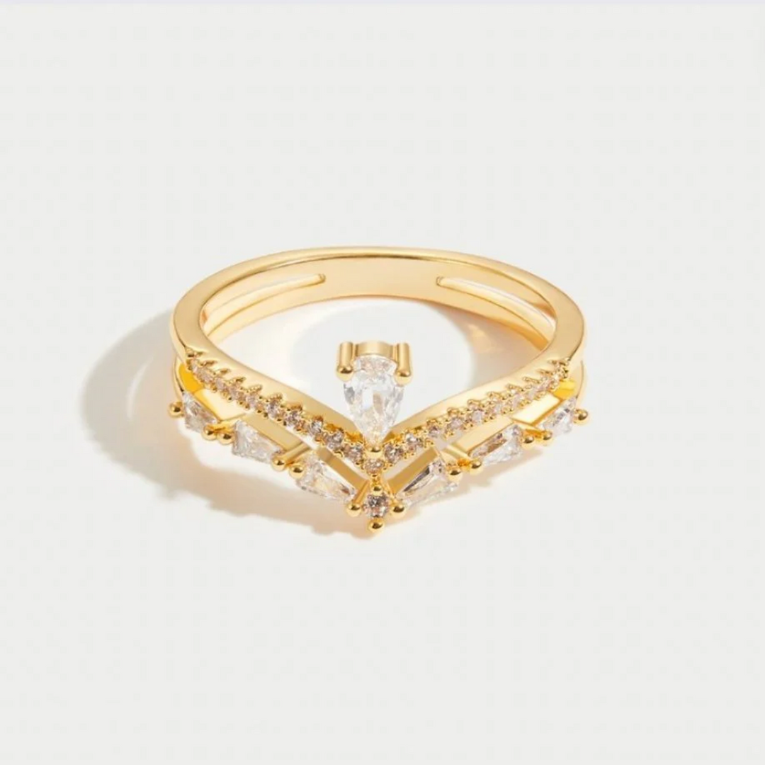 Anel Elegante Lilly com Cristais