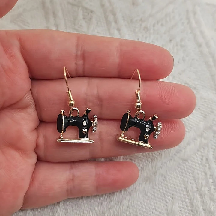 Mini brincos requintados de máquina de costura