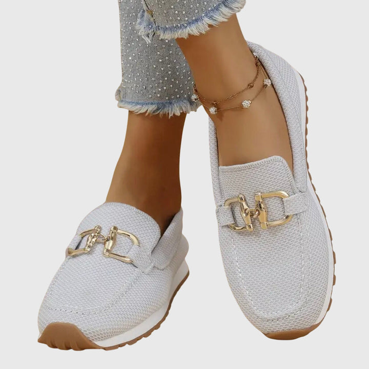 Mocassim de Couro Real com Detalhe de Ferradura