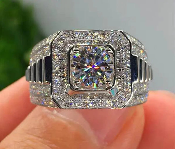 Anel de diamante microincrustado com zircônia personalizada
