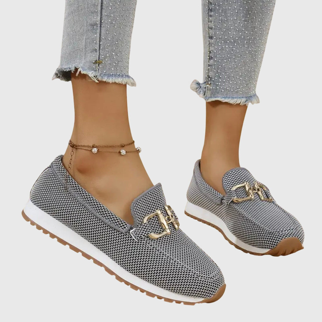 Mocassim de Couro Real com Detalhe de Ferradura