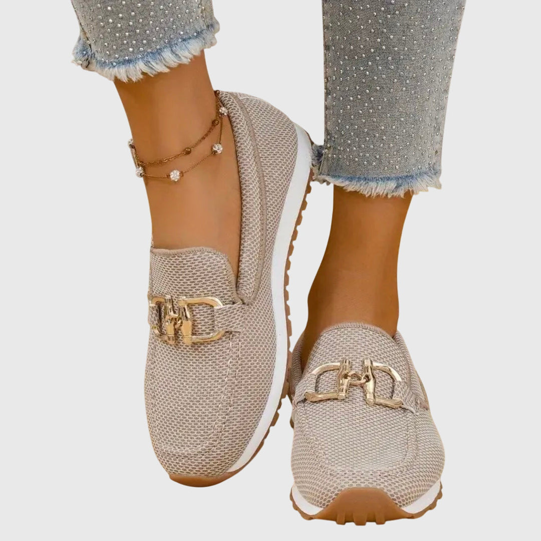 Mocassim de Couro Real com Detalhe de Ferradura