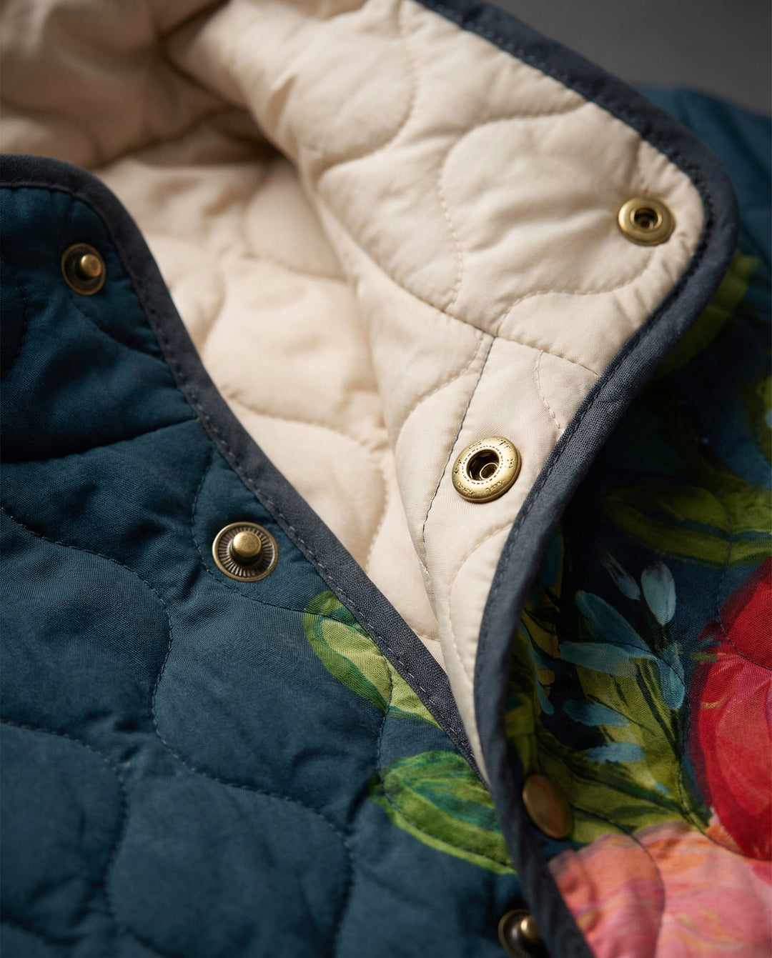 Amaya | Jaqueta Quilted com Estampa Floral Vintage