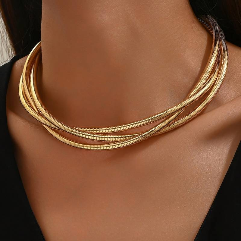 Colar Vintage em Camadas de Ouro