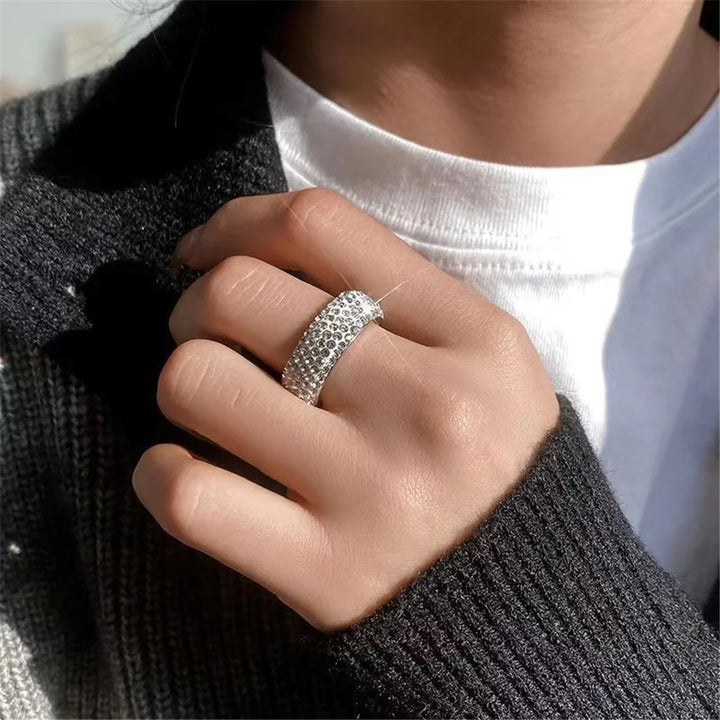 Anel vintage com zirconia incrustada Maldivas