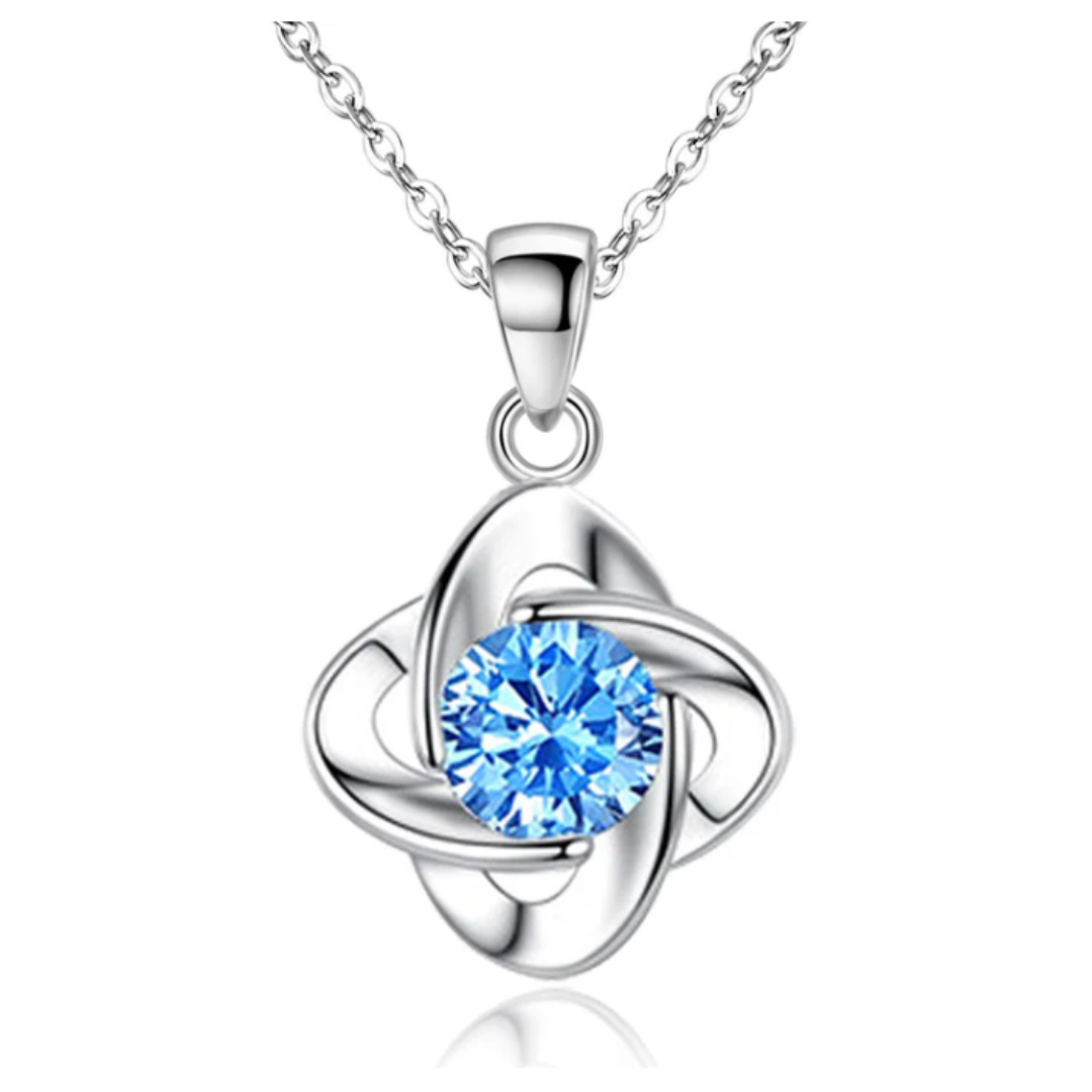 Conjunto Prateado Seren com Nó de Trevo e Laços de Cristal