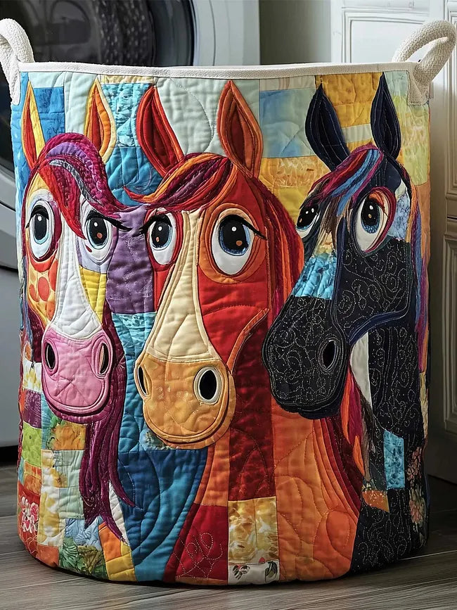 Cesta de Lavanderia com Tema de Cavalo Fantástico